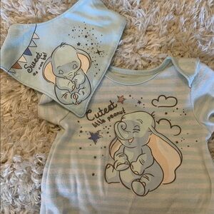 Disney Light Blue Dumbo Bodysuit Set with drool bib 6-9 months
